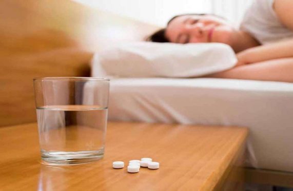Bà bầu uống thuốc ngủ có hại cho thai nhi không?